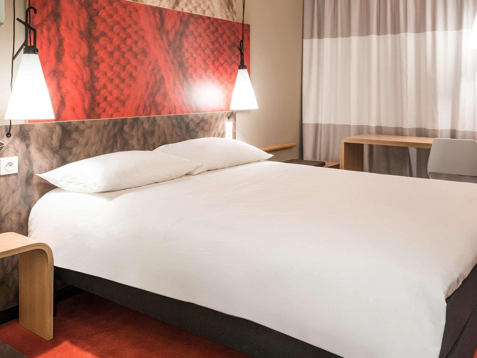 Ibis Coventry Centre Hotel Bagian luar foto