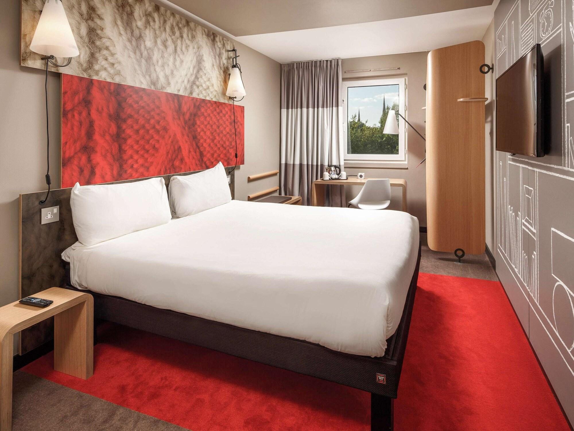 Ibis Coventry Centre Hotel Bagian luar foto