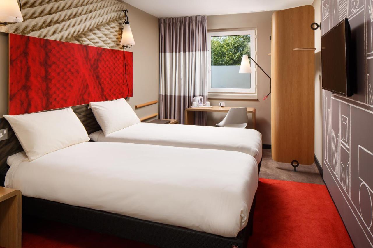 Ibis Coventry Centre Hotel Bagian luar foto