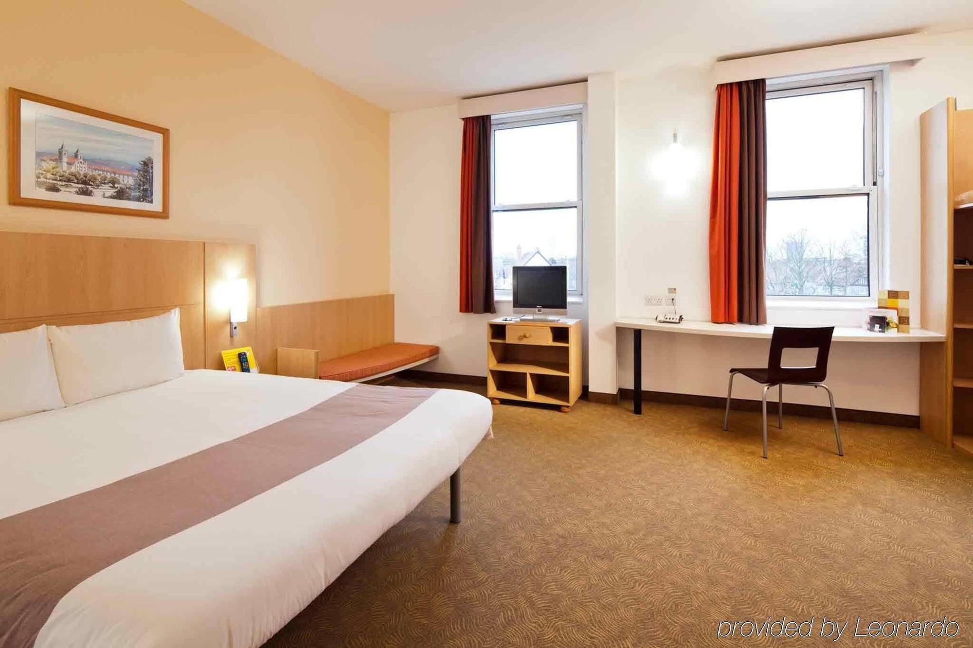 Ibis Coventry Centre Hotel Bagian luar foto